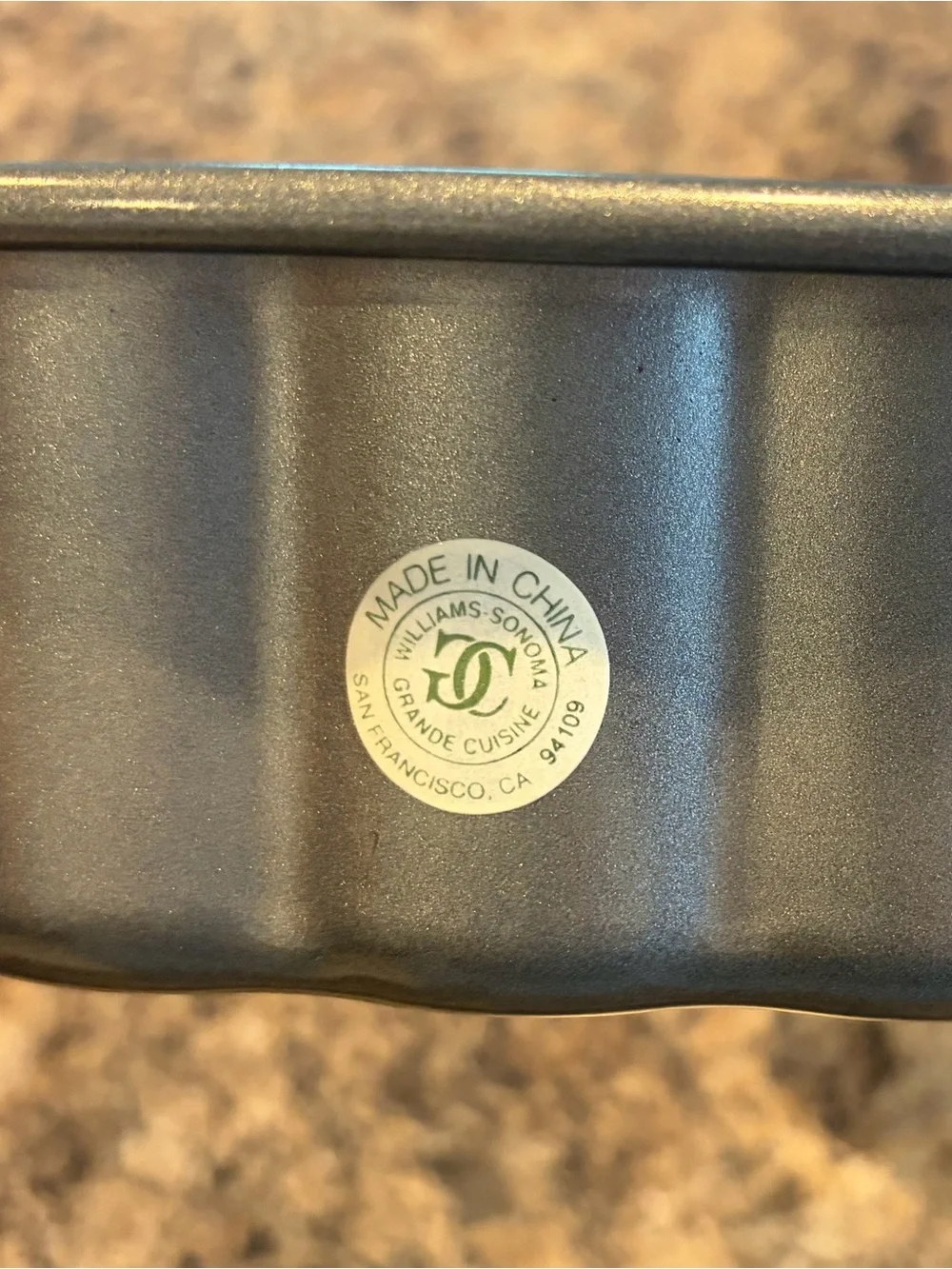 Williams Sonoma Heart-Shaped Nonstick Cake Pan